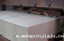 平板式催化剂是什么，有什么特点