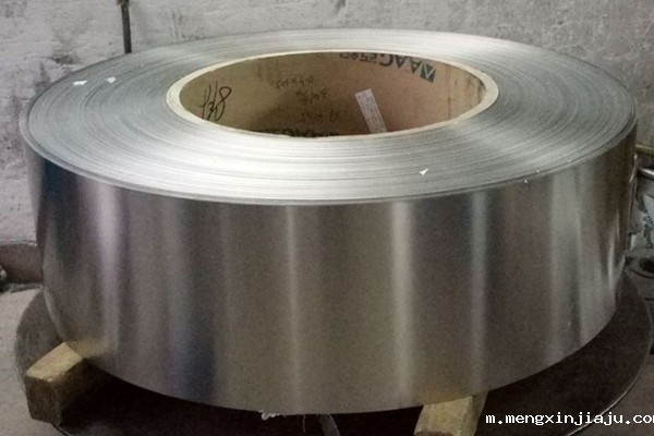 2025年星空体育官方下载行业迎来黄金发展期，技术创新与产能扩张并进